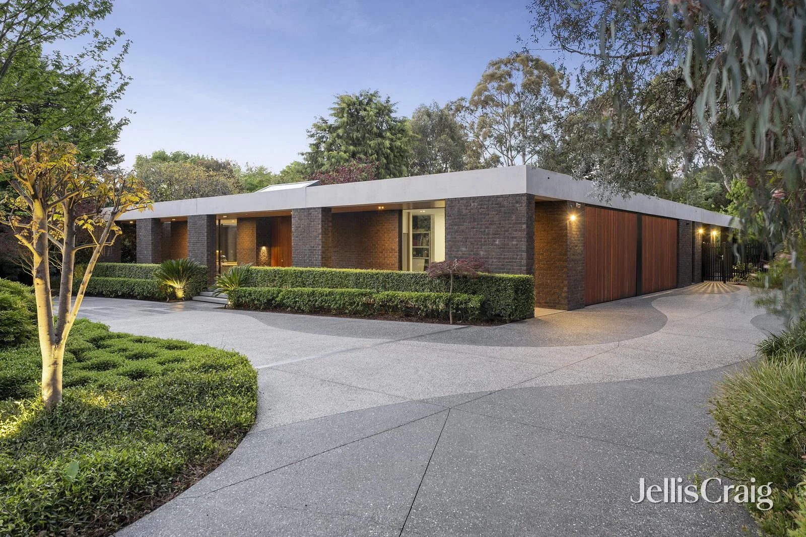 56-58 Williams Road, Park Orchards VIC 3114