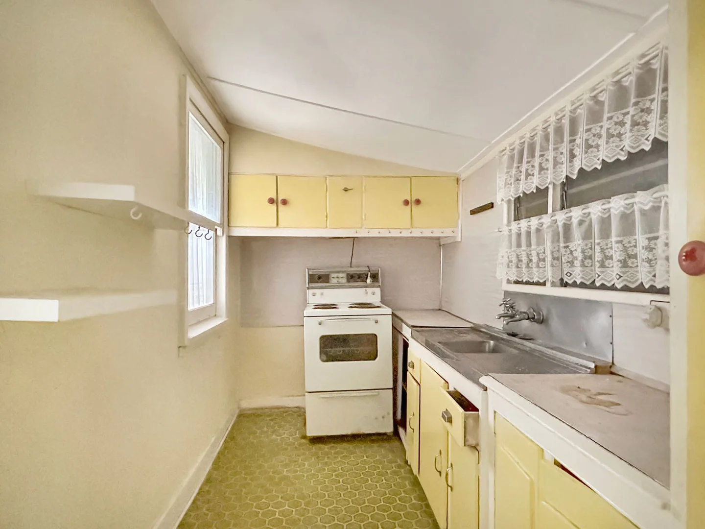 Additional image 2 of 67 High Street, Avoca VIC 3467