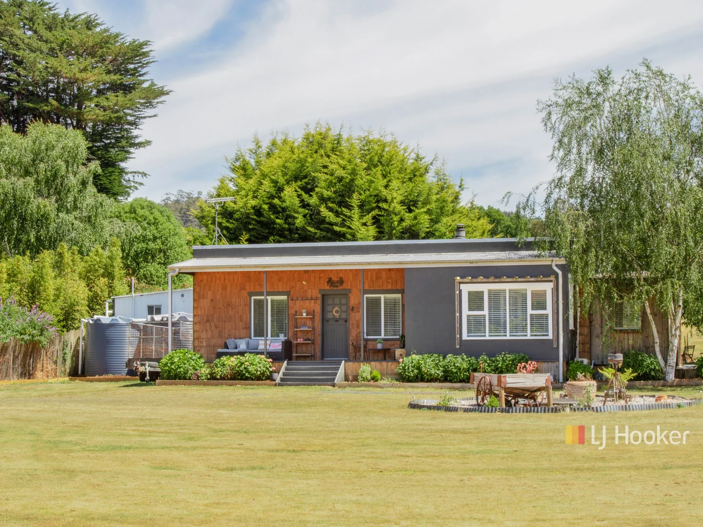 Additional image 15 of 7 Lake Barrington Road, Wilmot TAS 7310