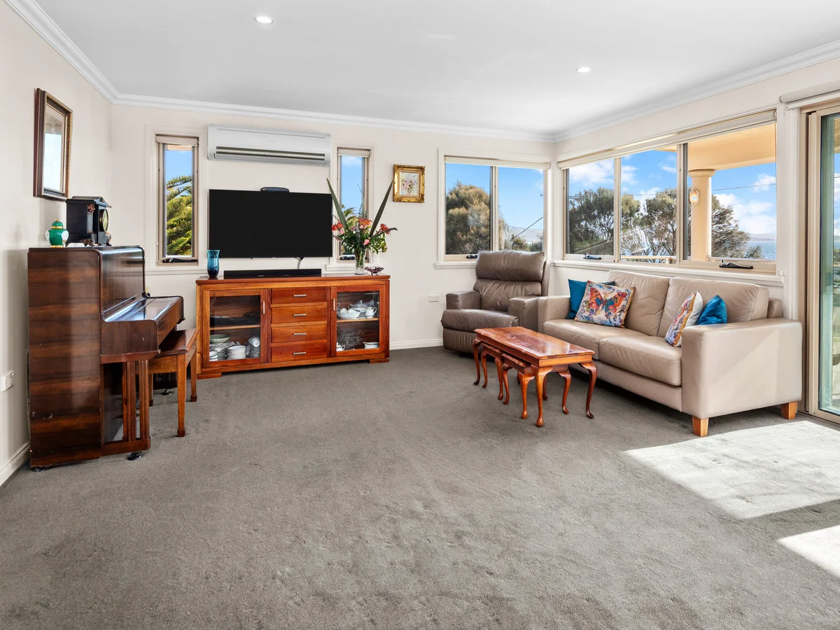 Additional image 8 of 12 Main Road, Binalong Bay TAS 7216