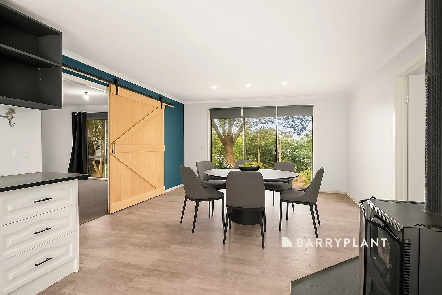 Additional image 3 of 16 Carlile Court, Drouin VIC 3818