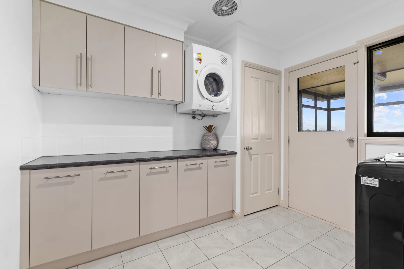 Additional image 17 of 15 Mcleod Court, Rosedale VIC 3847