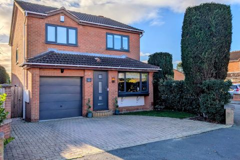 Longwood Road, Tingley, Wakefield WF3