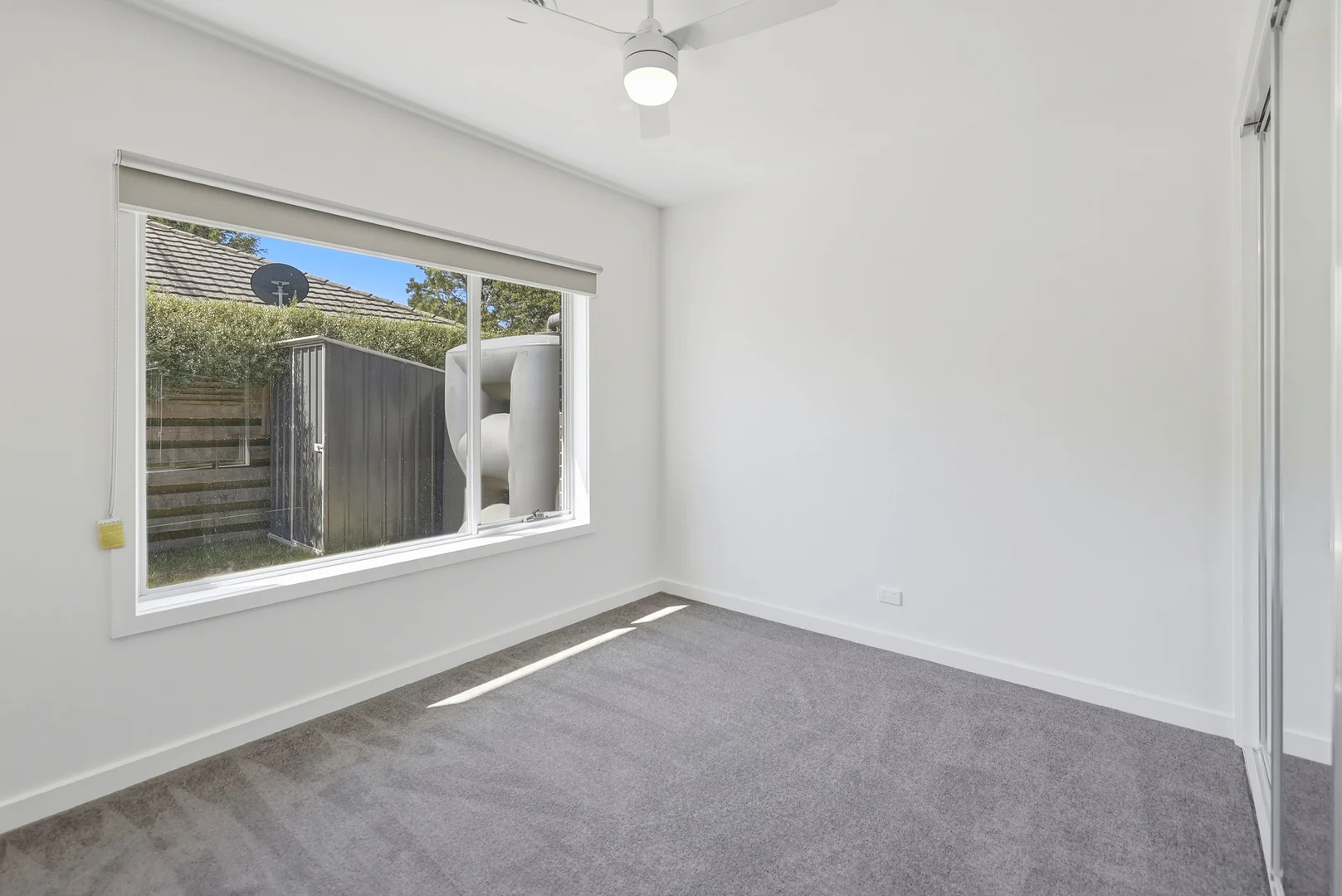 Additional image 13 of 2/10 Garden Place, Romsey VIC 3434