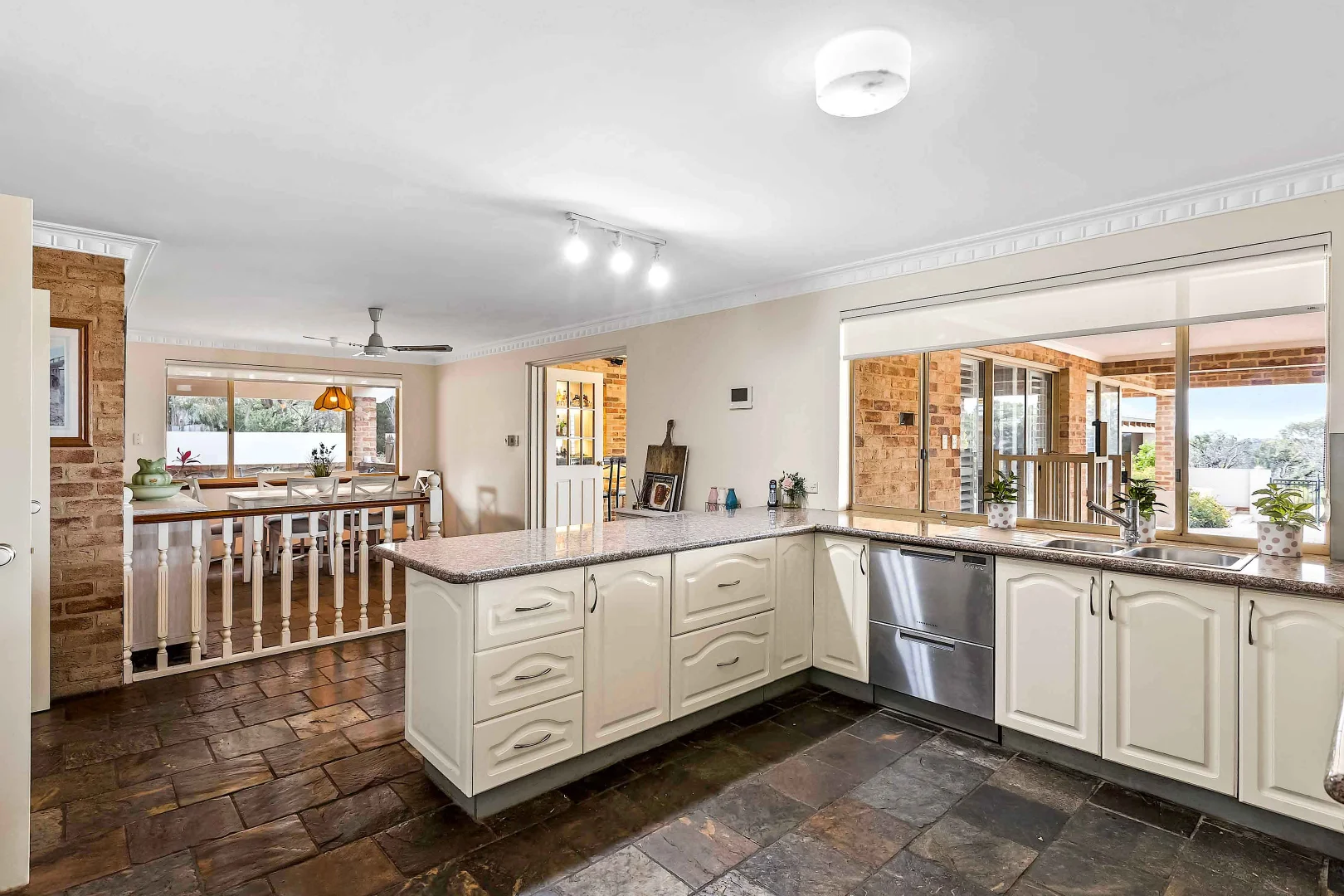 Additional image 12 of 12 Tulloch Court, Jandabup WA 6077