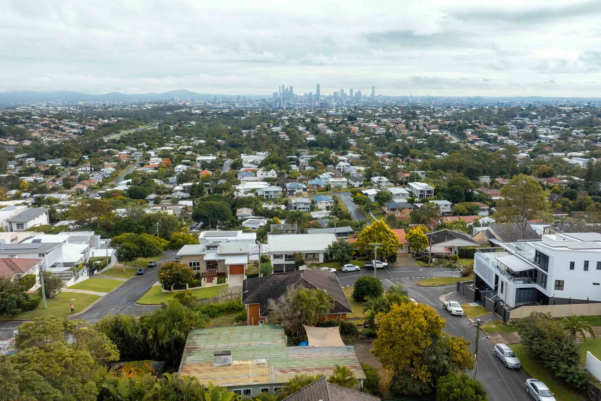 Additional image 19 of 53 Kneale Street, Holland Park West QLD 4121