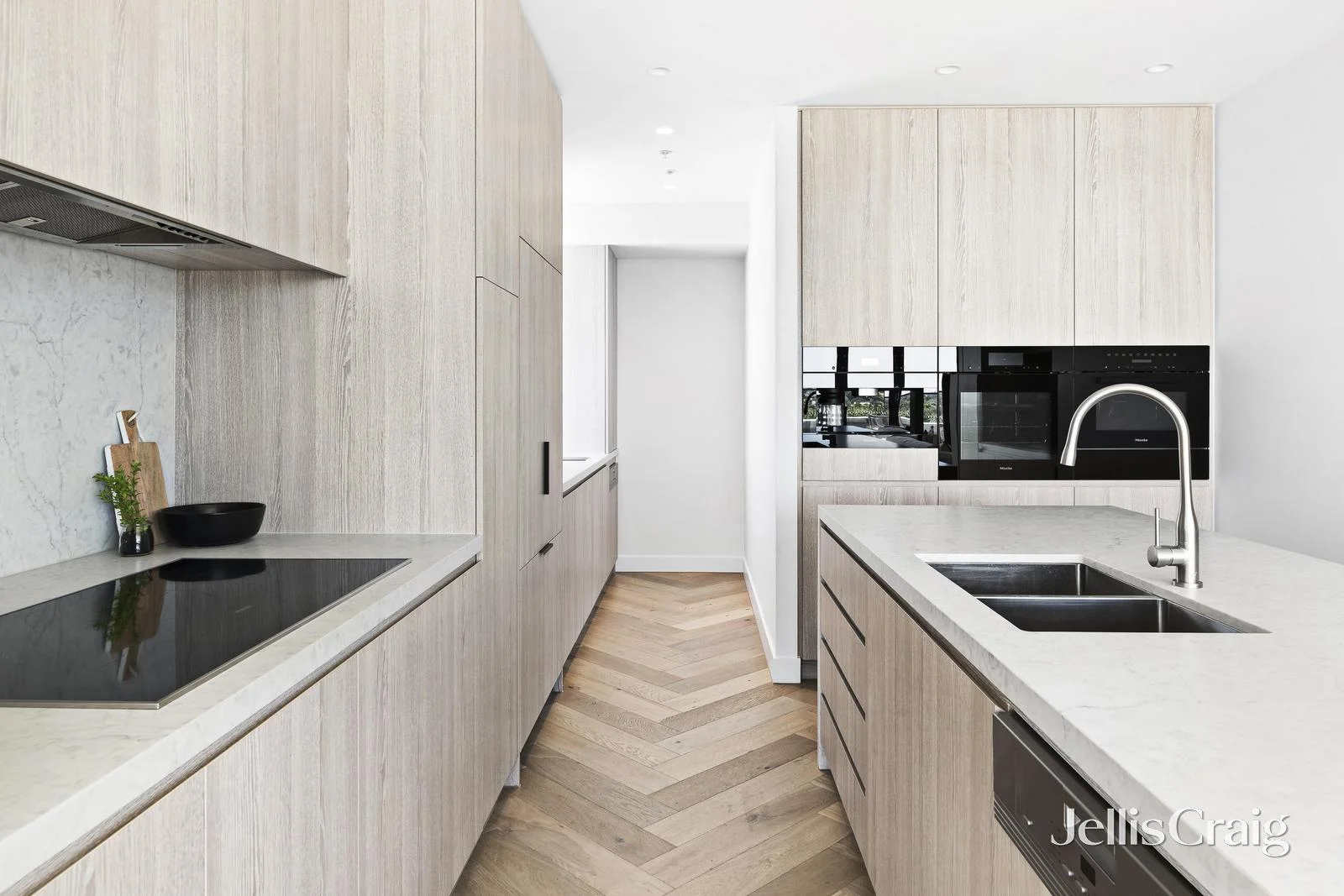 Additional image 5 of 701/324 Centre Road, Bentleigh VIC 3204