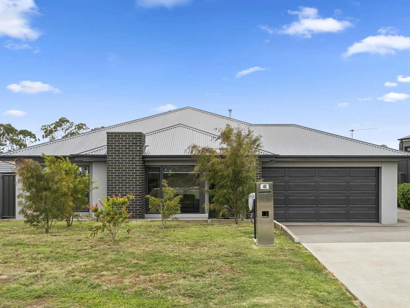 40 Clare Crescent, Elliminyt VIC 3250