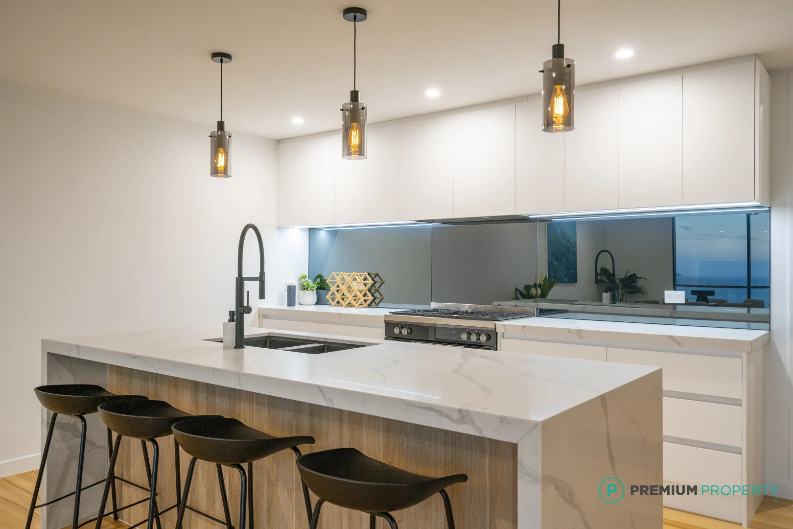 Additional image 20 of Braemar Crescent, Castle Hill QLD 4810