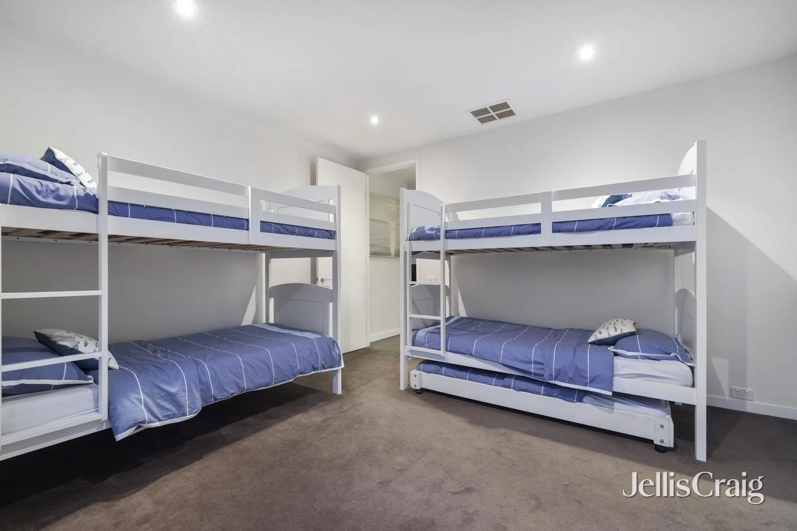 Additional image 17 of 2 Caxton Street, Blairgowrie VIC 3942