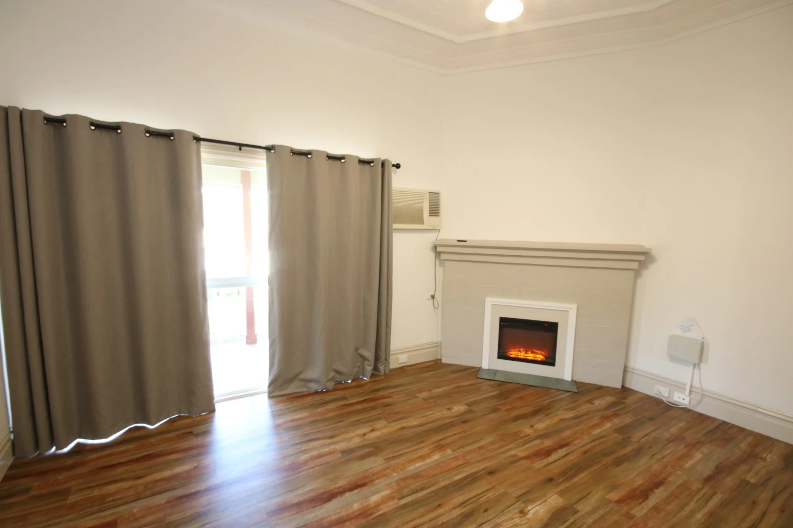 Additional image 4 of 10 Mackay Street, Rochester VIC 3561