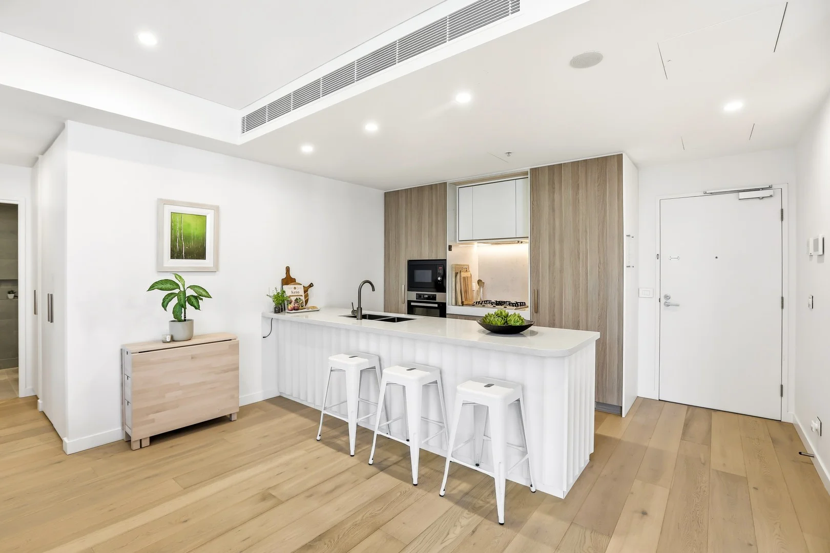 521/9 Spurway Drive, Norwest NSW 2153