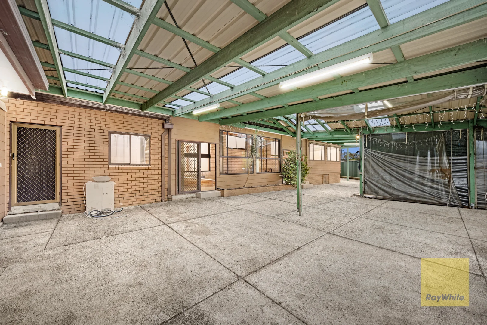 Additional image 22 of 40 Kings Road, St Albans VIC 3021