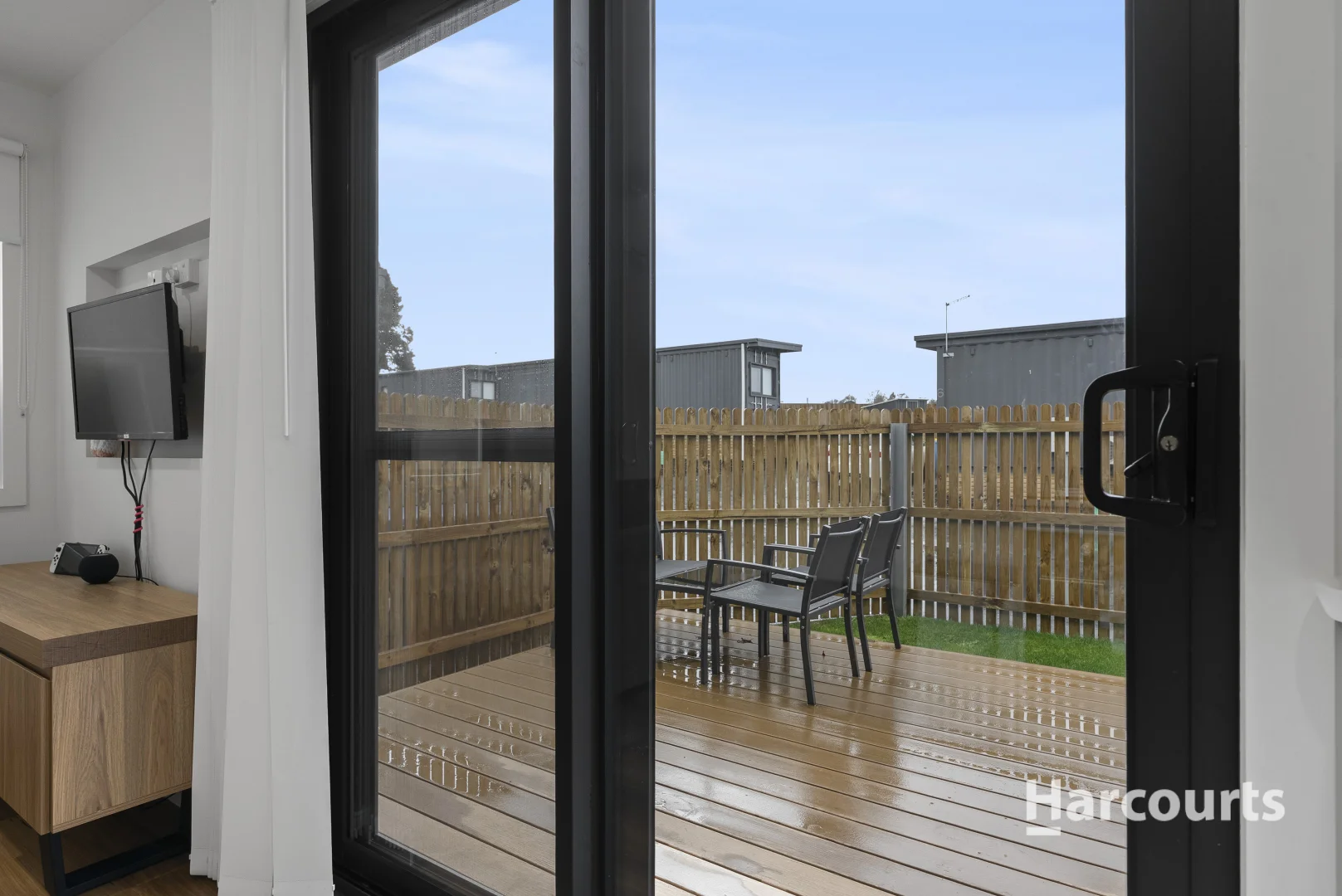 Additional image 5 of 5/96 King Street, Scottsdale TAS 7260