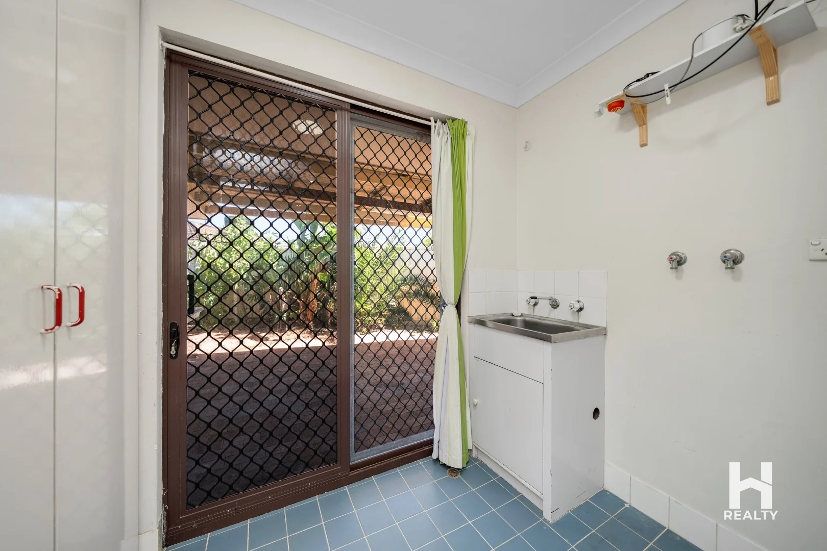 Additional image 20 of 42 Oakleaf Circle, Mirrabooka WA 6061