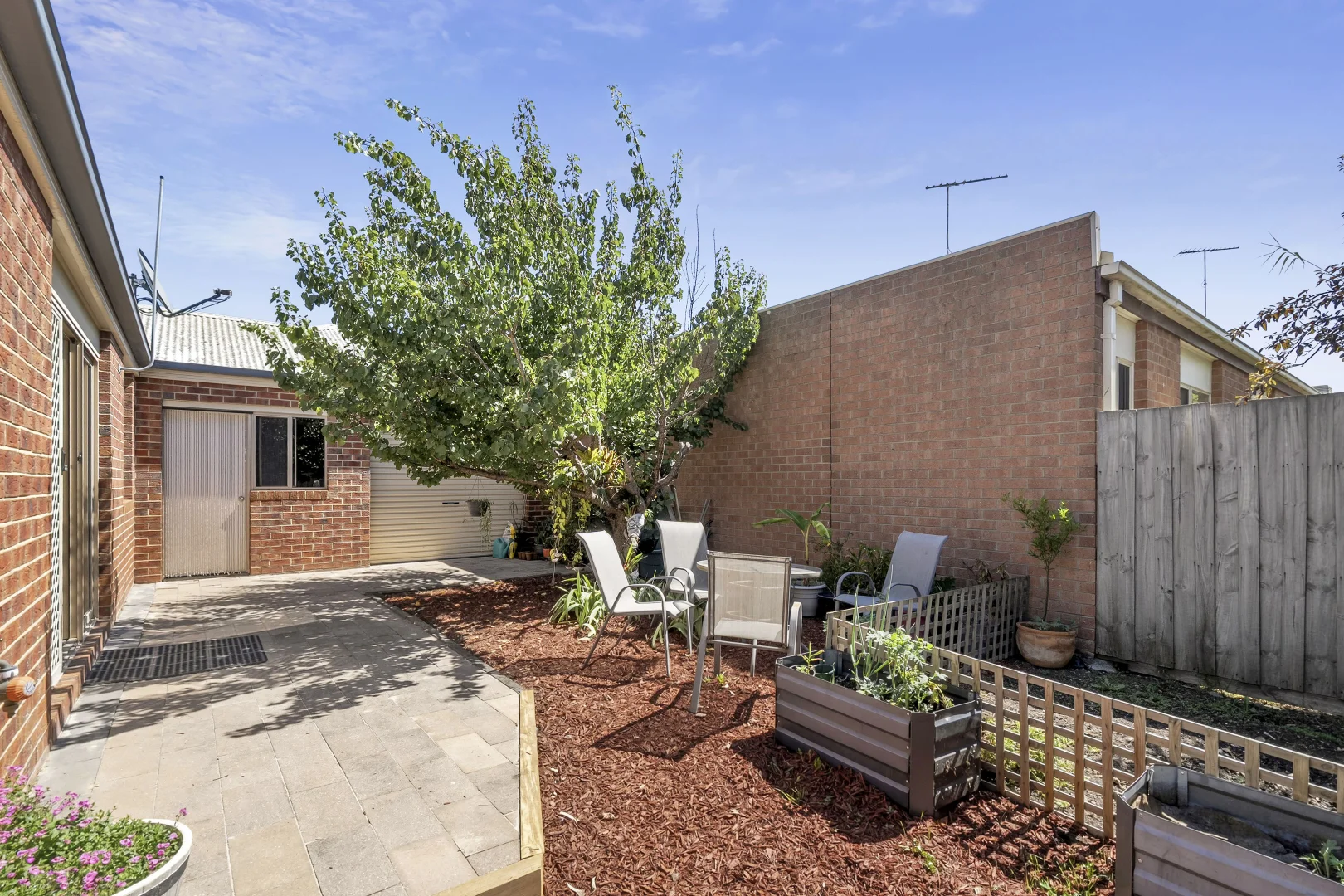 Additional image 9 of 2/53 Anthony Street, Newcomb VIC 3219