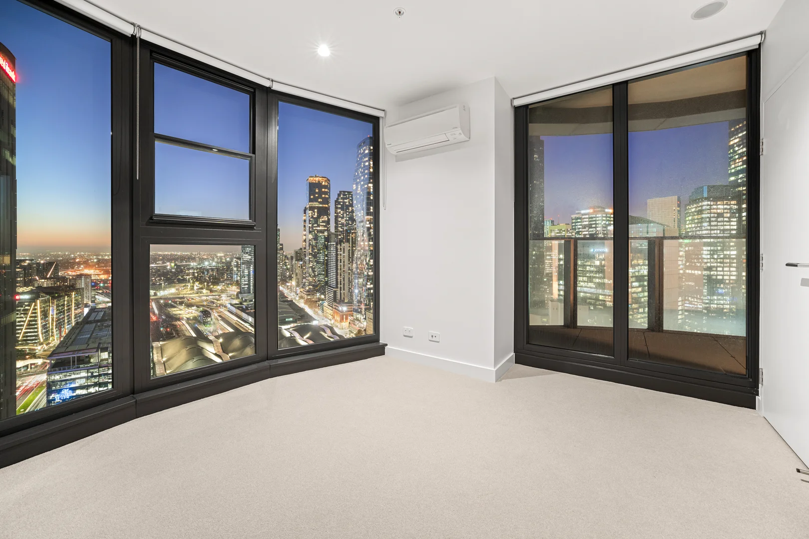 Additional image 3 of 3402/628 Flinders Street, Docklands VIC 3008