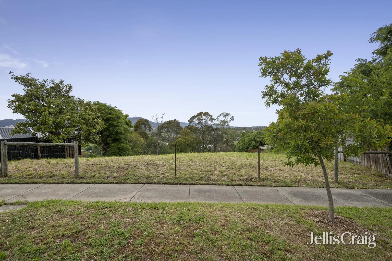 Additional image 6 of 4 Struan Avenue, Mooroolbark VIC 3138