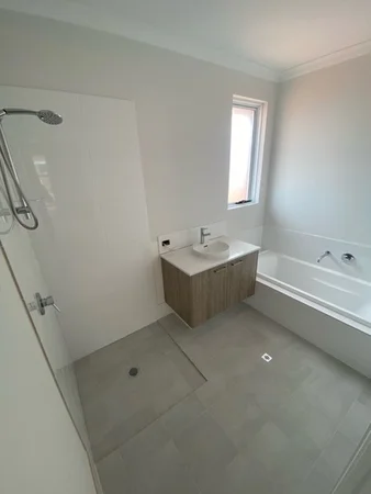 Additional image 8 of 73 Broadmeadows Drive, Bushmead WA 6055