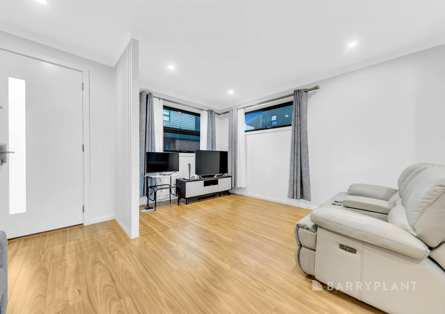 Additional image 4 of 6/6 Carnaby Road, Epping VIC 3076