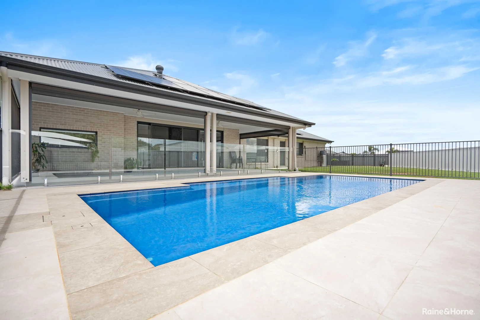 Additional image 3 of 40 Blackpepper Avenue, Nikenbah QLD 4655