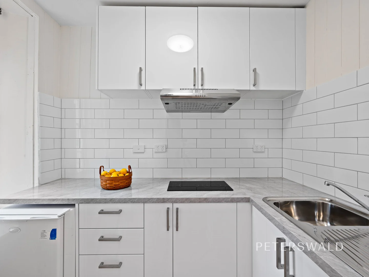 Additional image 27 of 9 Stoke Street, New Town TAS 7008