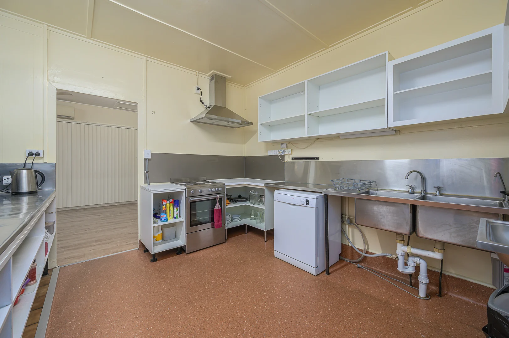 Additional image 12 of 48843 Bruce Highway, Benaraby QLD 4680