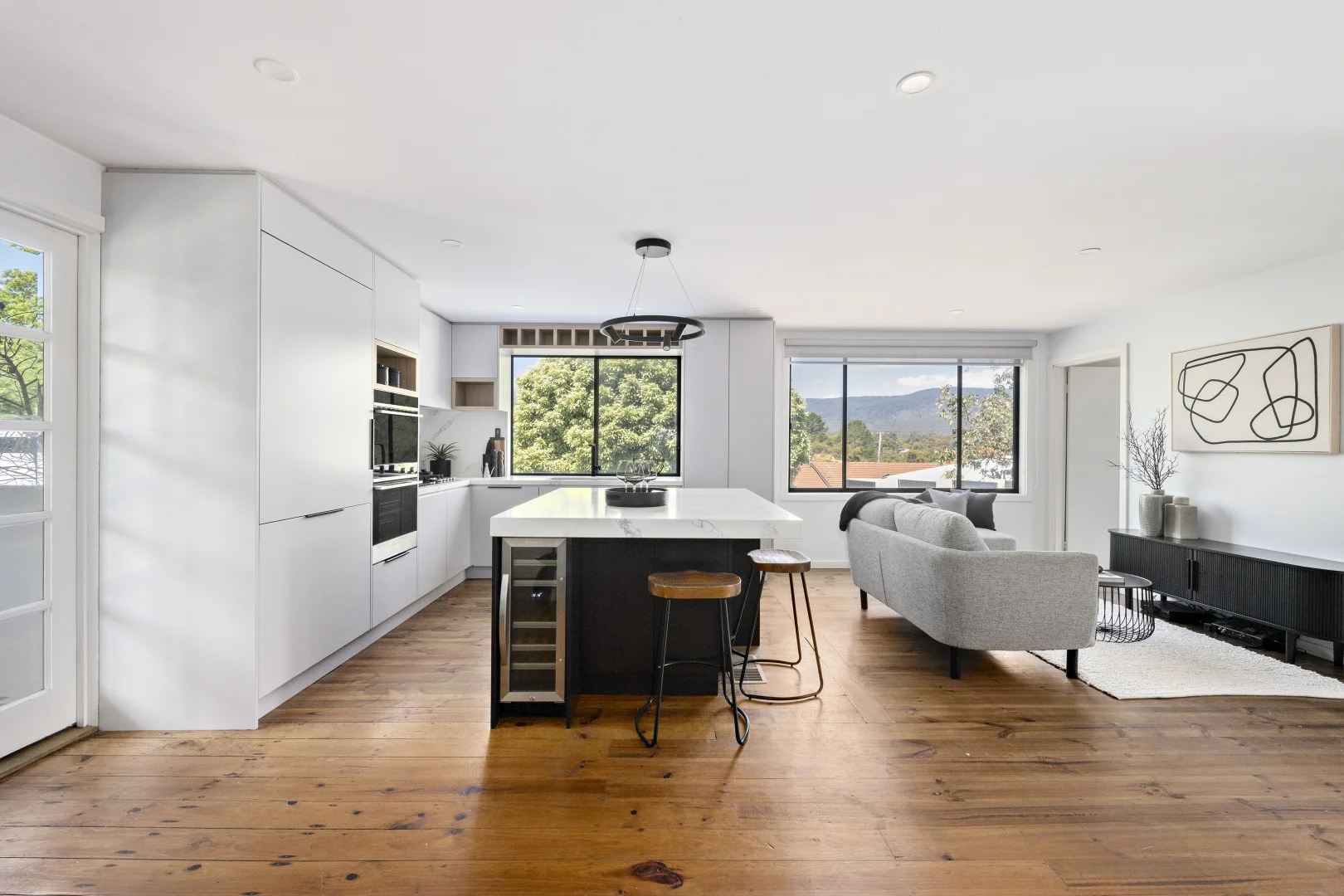 Additional image 2 of 15 Anne Road, Woodend VIC 3442