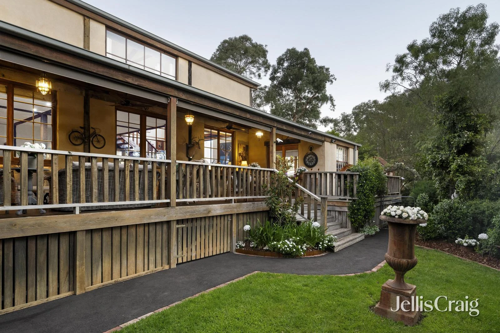 Additional image 21 of 3 Murrays Place, Eltham North VIC 3095