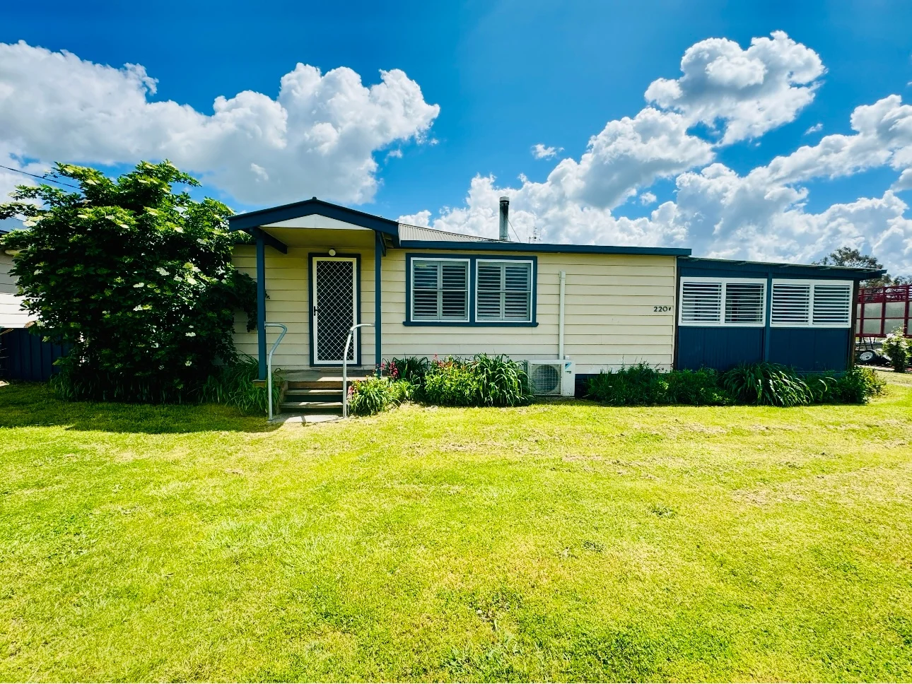 Additional image 3 of 220W Hill Street, Walcha NSW 2354