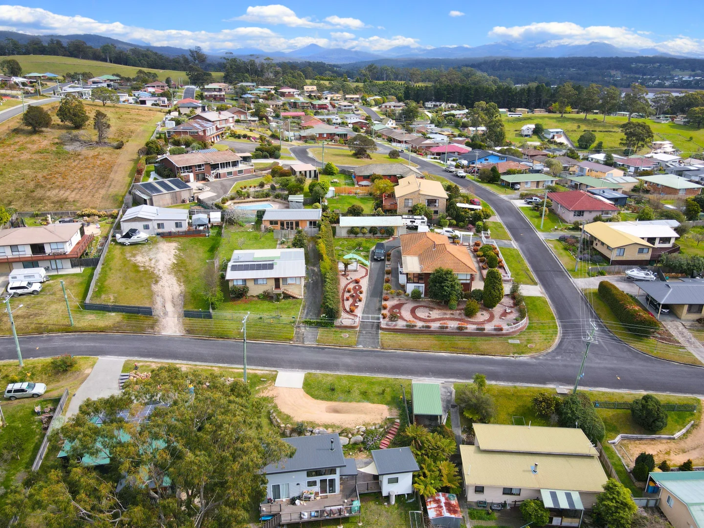 Additional image 32 of 14 Lawry Heights, St Helens TAS 7216