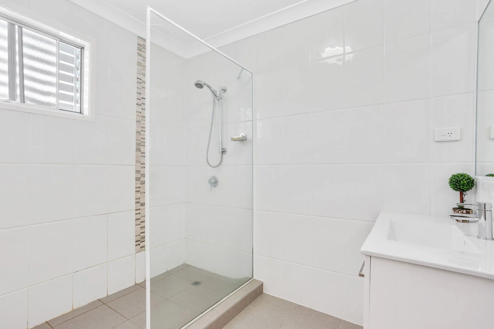 Additional image 10 of 791 Nicklin Way, Battery Hill QLD 4551