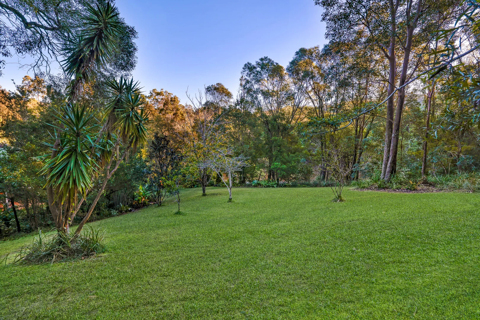 Additional image 25 of 69 Armada Crescent, Currumbin Waters QLD 4223
