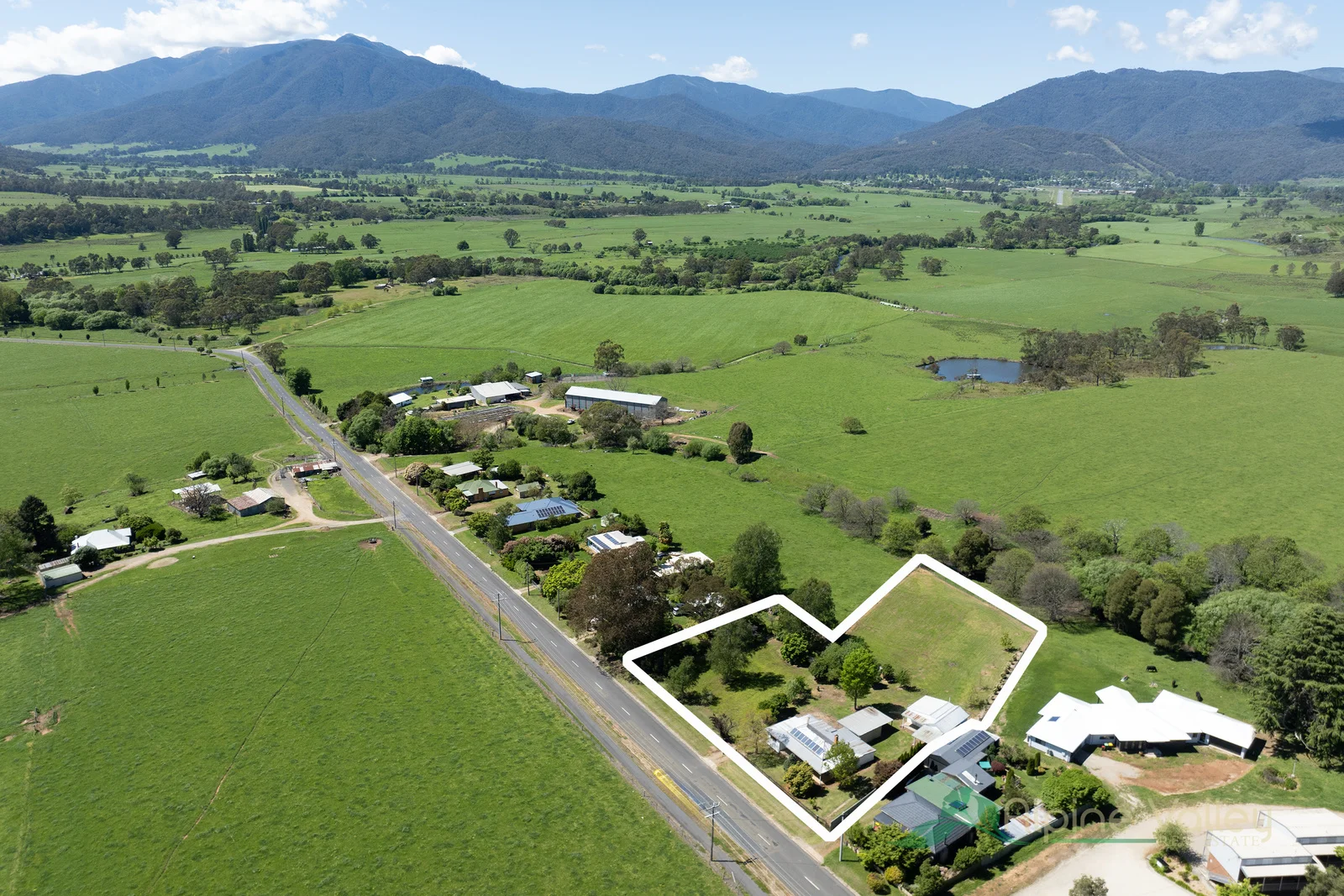 Additional image 25 of 18-20 Ryders Lane, Tawonga VIC 3697