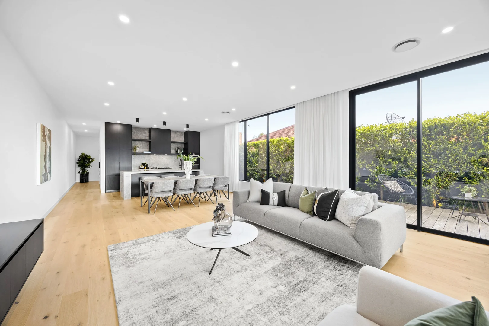 Additional image 4 of 335A Chesterville Road, Bentleigh East VIC 3165