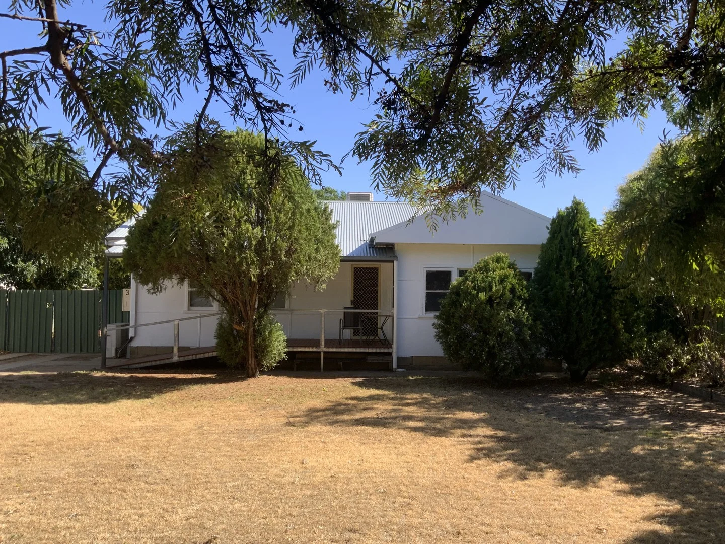 351 Cadell, Hay NSW 2711