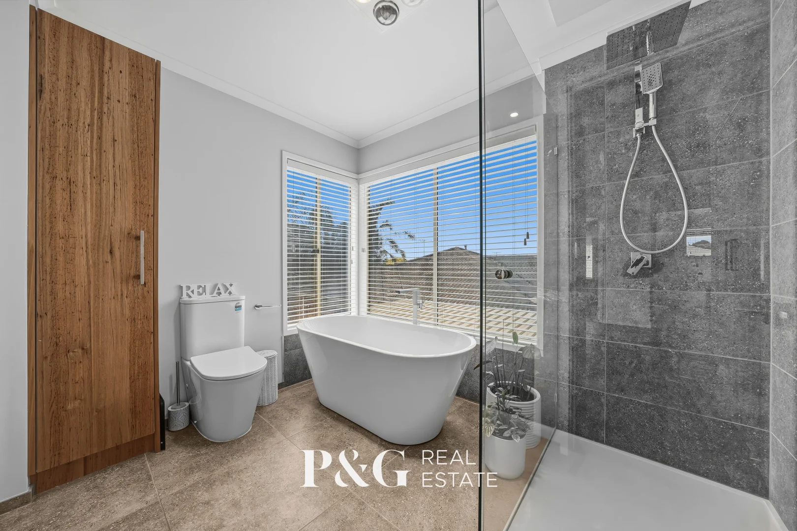 Additional image 14 of 4 Cloverlea Grove, Narre Warren South VIC 3805