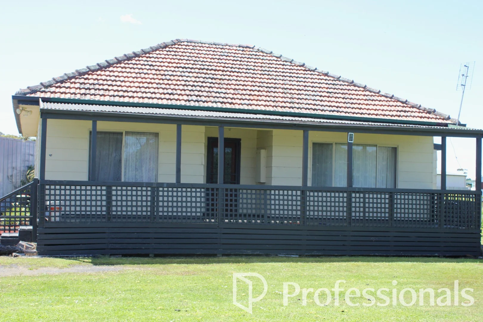 6 West Boundary Road, Port Albert VIC 3971