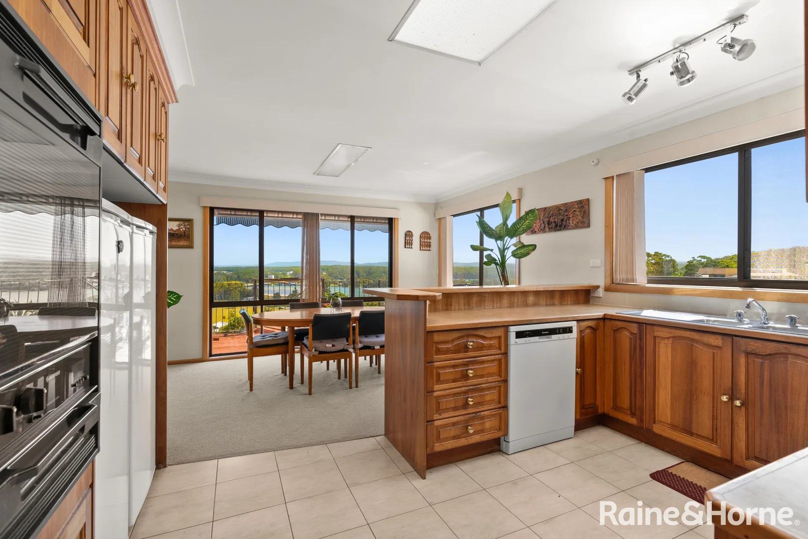 Additional image 13 of 10 Braidwood Avenue, Burrill Lake NSW 2539