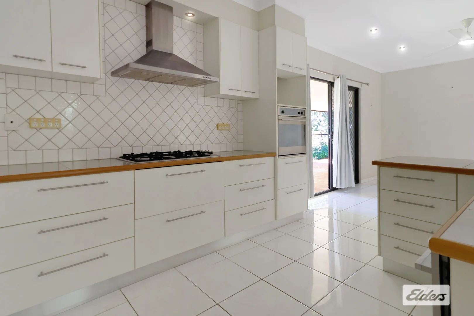 Additional image 12 of 16 Travers Court, Katherine NT 0850