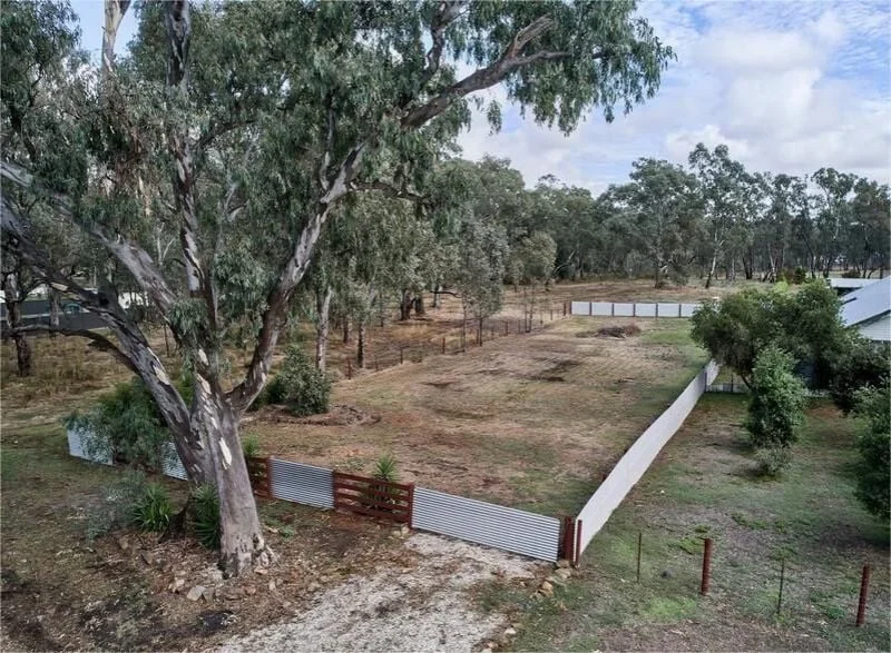 Additional image 8 of 13 Routledge St, Heathcote VIC 3523