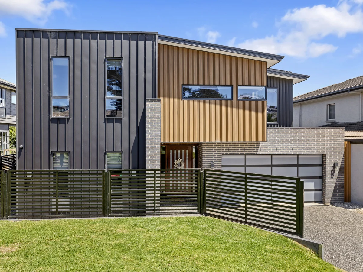 Additional image 2 of 9 The Broadway, San Remo VIC 3925