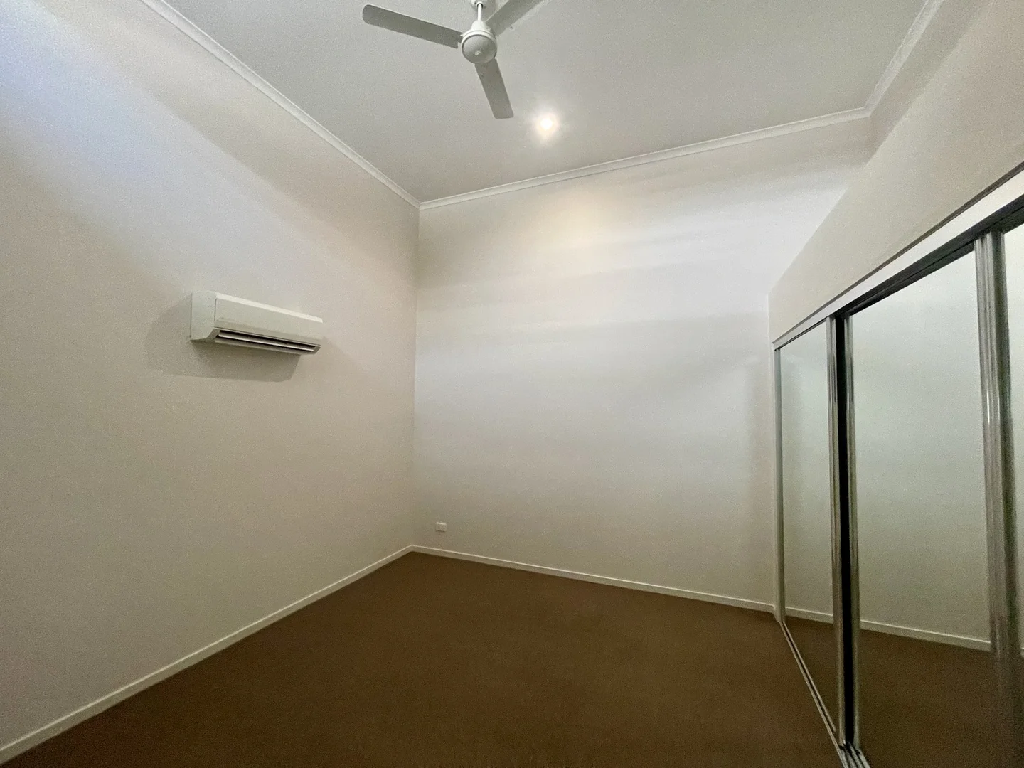 Additional image 9 of 4/11 MACPHERSON Street, Moranbah QLD 4744
