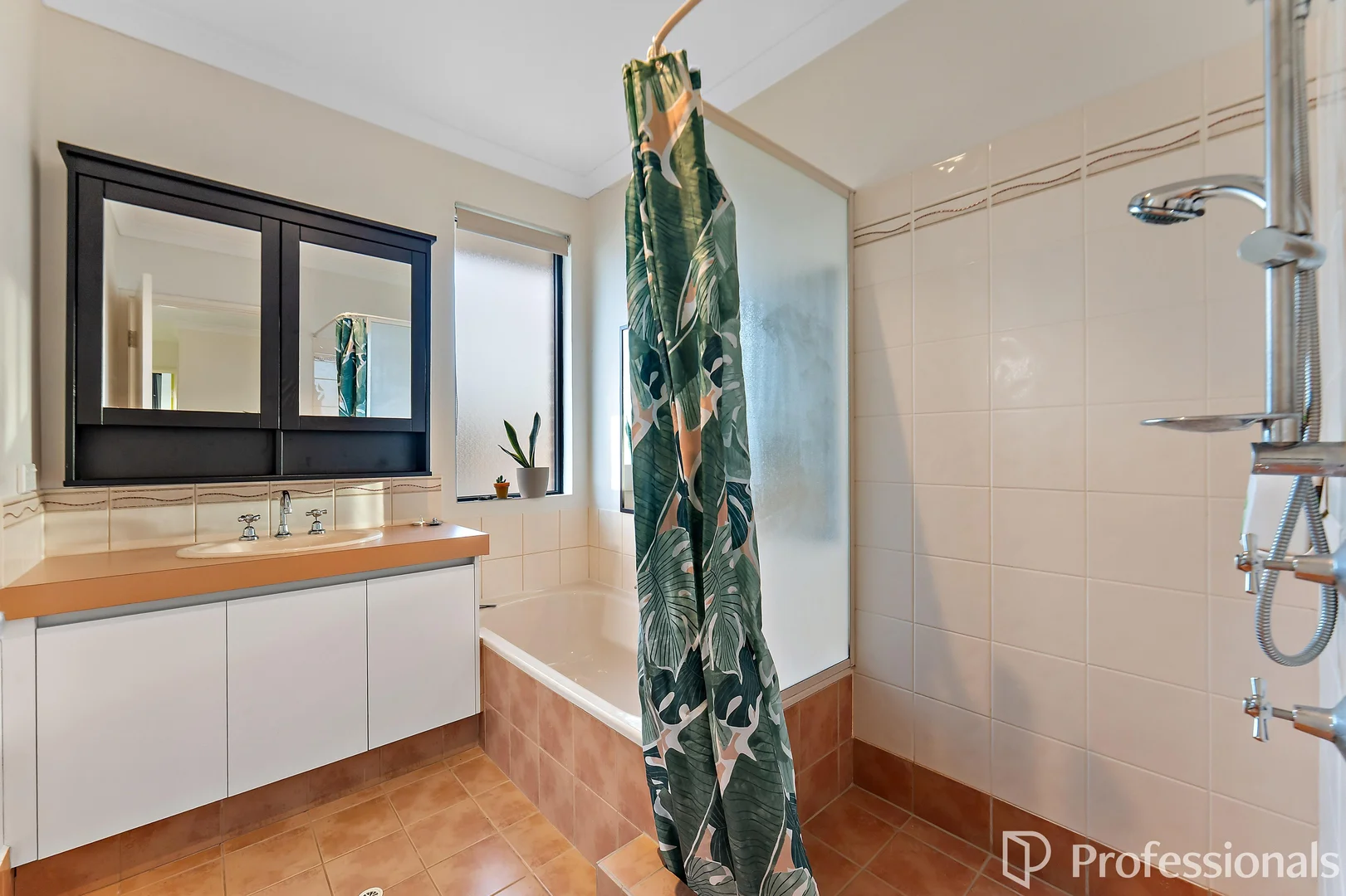 Additional image 24 of 4B Forster Avenue, Lathlain WA 6100