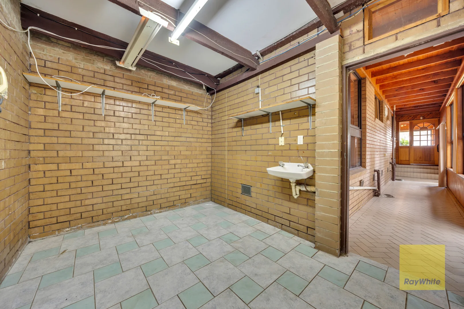 Additional image 28 of 40 Kings Road, St Albans VIC 3021