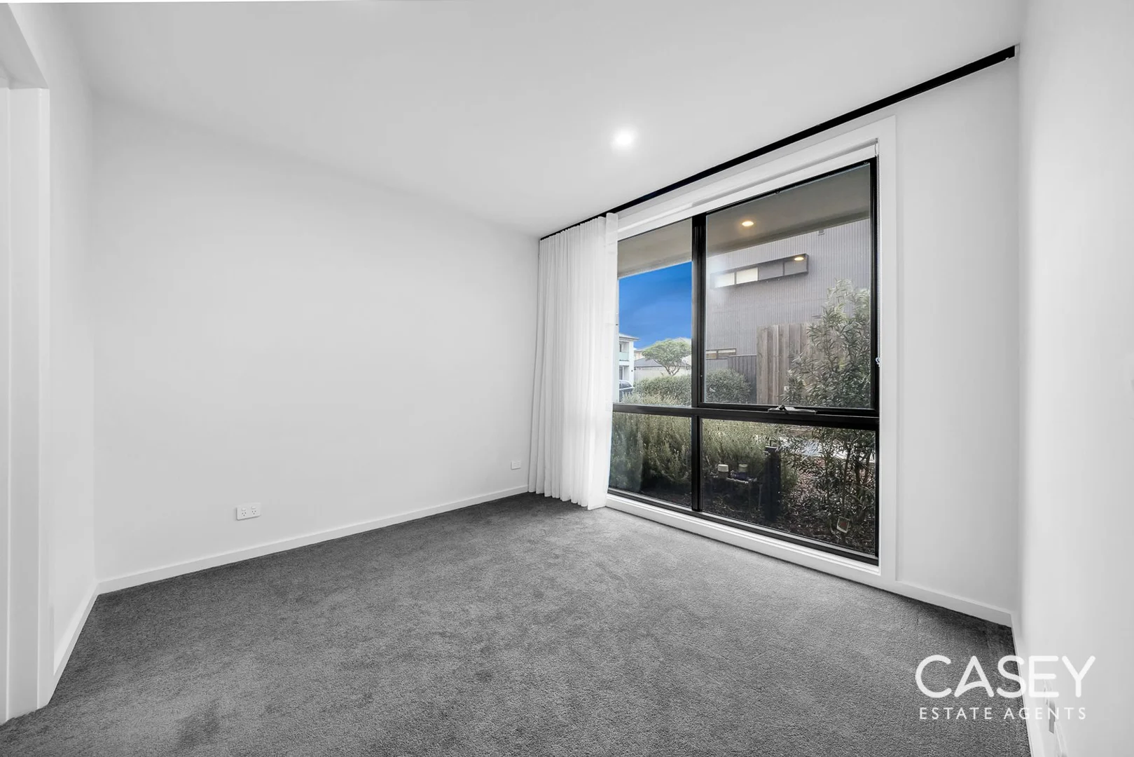 Additional image 6 of 4 Ottawa Walk, Cranbourne West VIC 3977