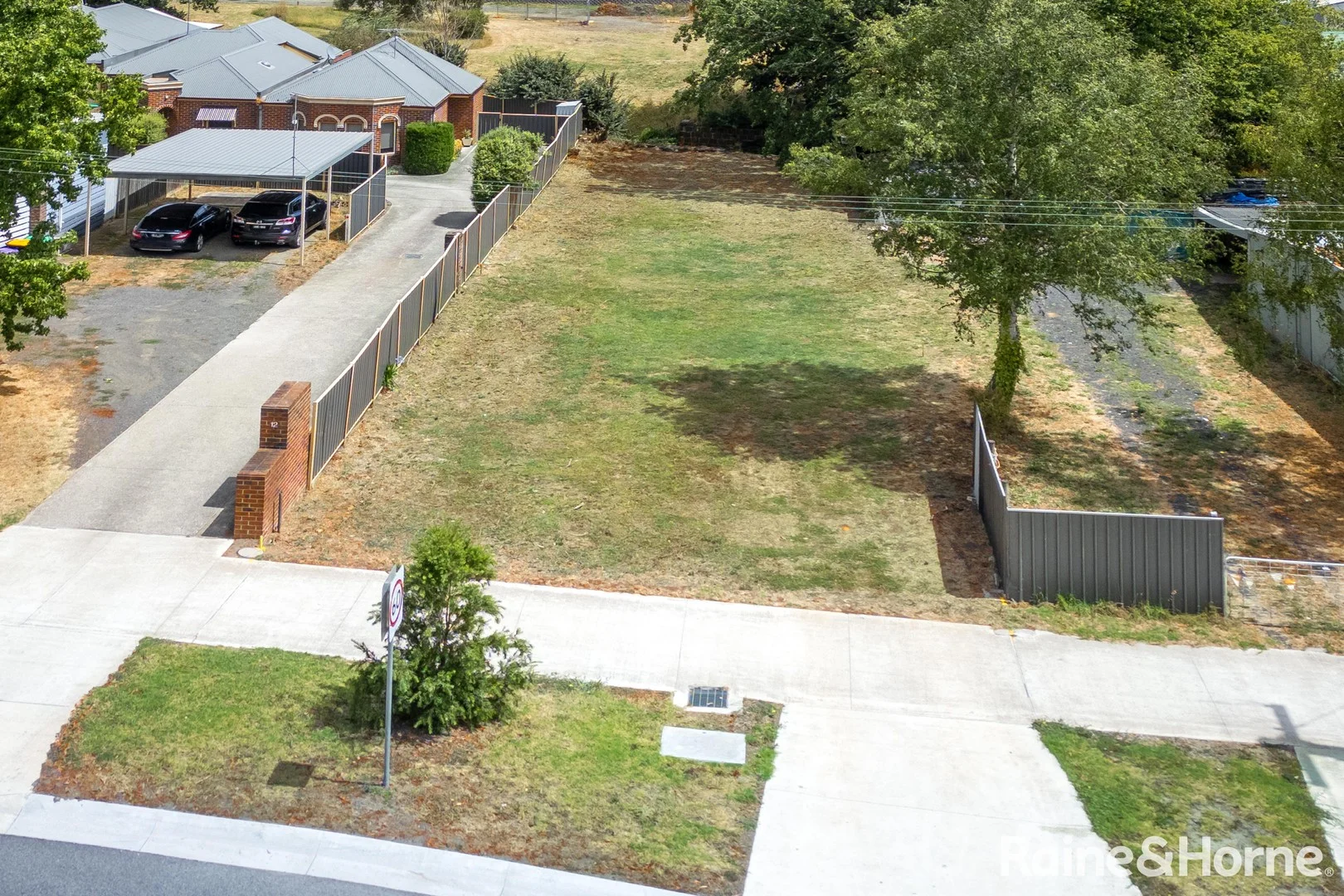 10 Melbourne Road, Gisborne VIC 3437