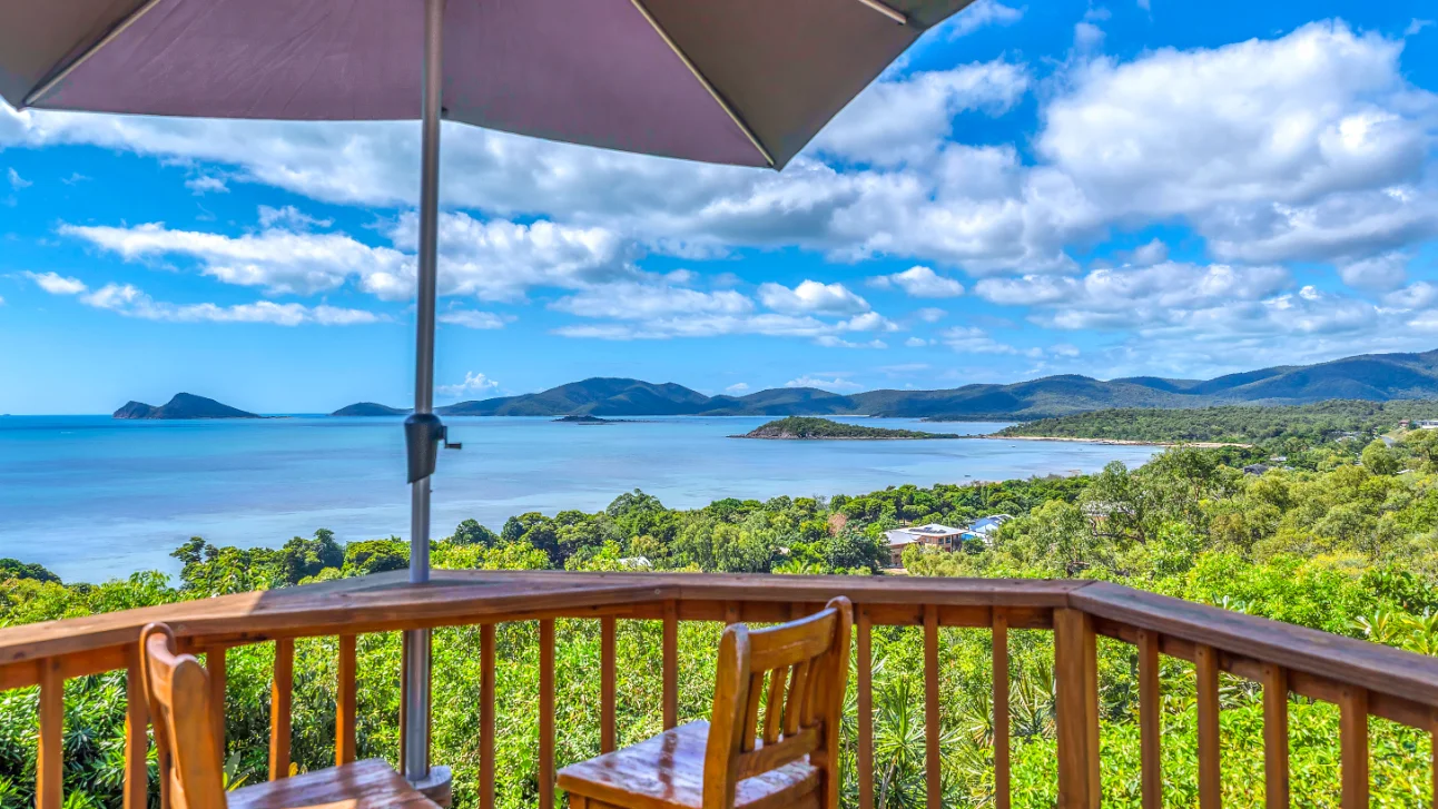 Additional image 21 of 129 Gloucester Avenue, Hideaway Bay QLD 4800