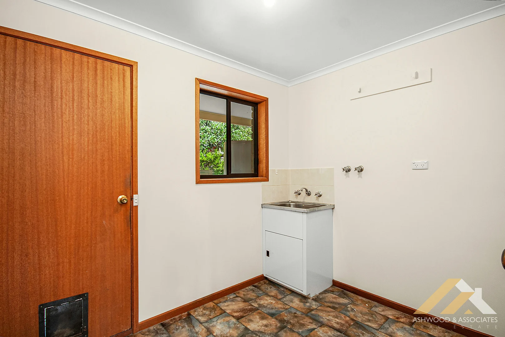 Additional image 11 of 19 Hoyt St, Lindenow VIC 3865