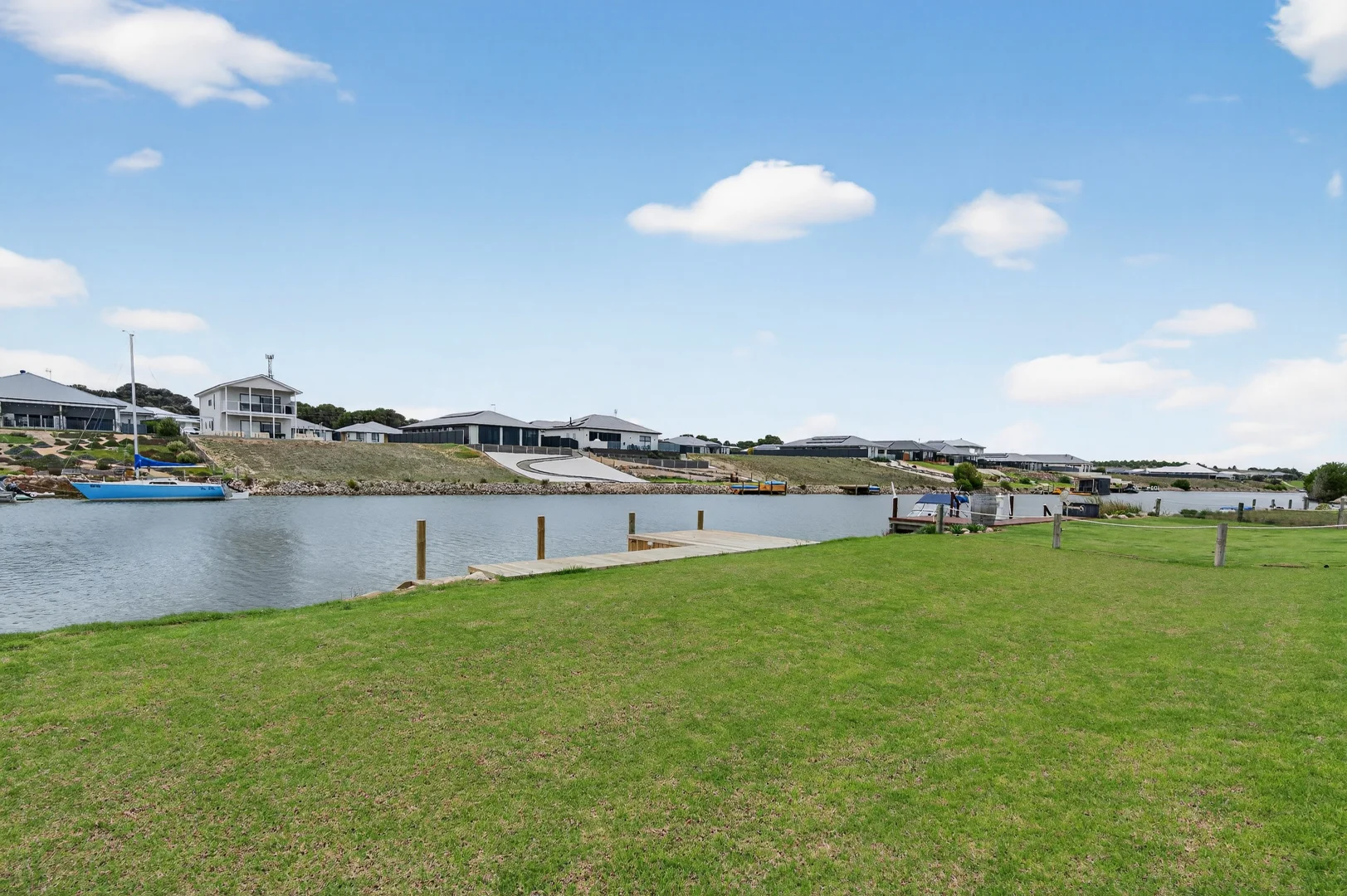 Additional image 40 of 100 Blanche Parade, Hindmarsh Island SA 5214